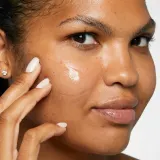 Гель для лица Clinique Dramatically Different Hydrating Jelly, 125 мл / 200 мл — фото 3