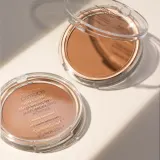 Бронзер для лица: Бронзер Catrice Sun Glow Matt Bronzing Powder — фото 6