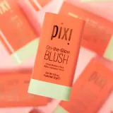 Румяна Pixi On-the-Glow Blush, оттенок JUICY — фото 2