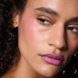 MAC Мультипродукт-мусс для губ и щёк, 5 мл, оттенок 60 - SOMETHING BORROWED — фото 5