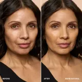 Тональный крем Bobbi Brown Weightless Skin Foundation SPF15, оттенок 23 - Warm Natural — фото 3