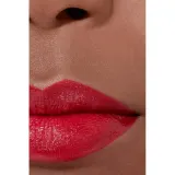 Помада для губ в стике Chanel ROUGE ALLURE L'EXTRAIT INTENSYWNA POMADKA. SKONCENTROWANY BLASK I PIELEGNACJA Z WYMIENNYM WKLADEM, оттенок 834 — фото 2