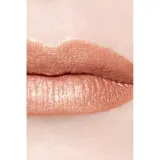 Chanel Rouge Allure Laque ультрастойкая блестящая жидкая помада для губ, 5,5 мл, оттенок 60 INFLEXIBLE — фото 5