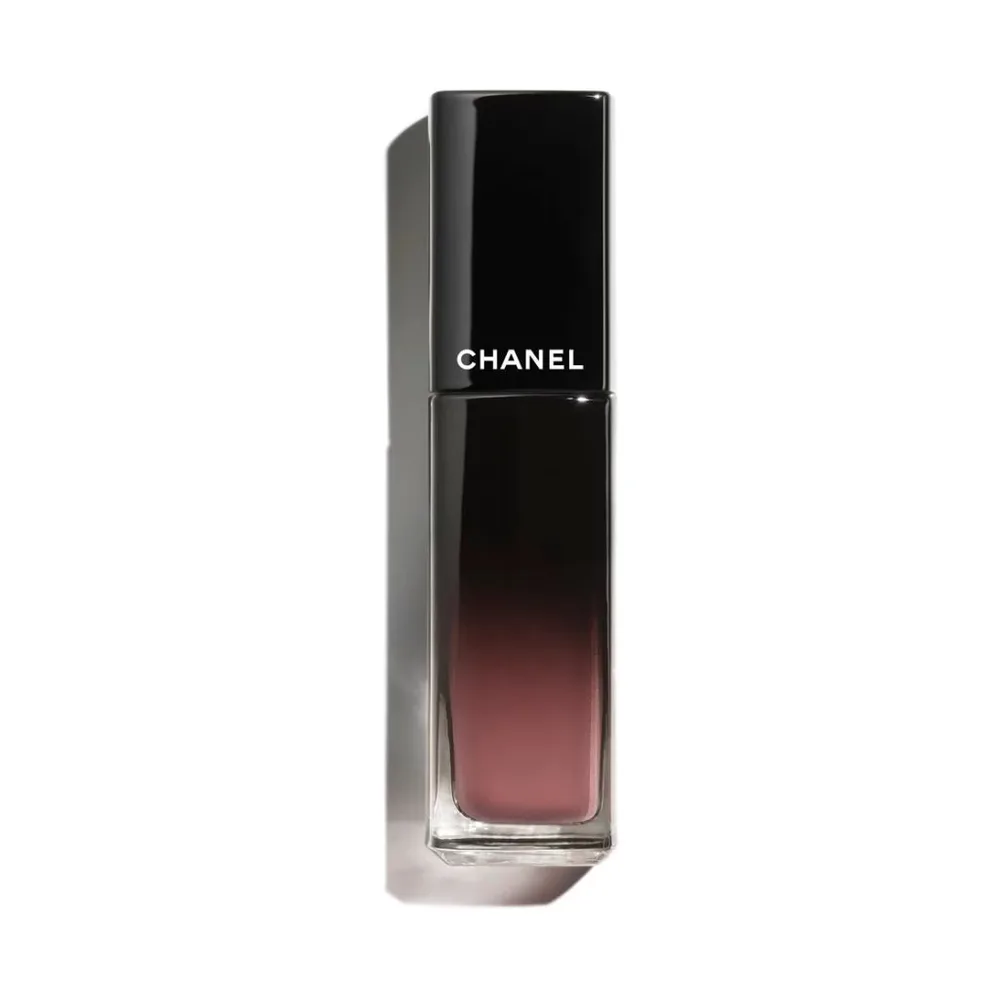 Chanel Rouge Allure Laque ультрастойкая блестящая жидкая помада для губ, 5,5 мл, оттенок 63 ULTIMATE