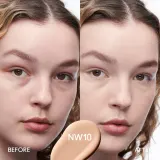 MAC Radiance 24HR Luminous Lift Concealer Корректор, 11 мл, оттенок NW10 — фото 4
