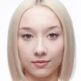 MAC Radiance 24HR Luminous Lift Concealer Корректор, 11 мл, оттенок NW5 — фото 4