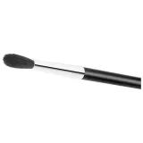 MAC 224S Tapered Blending Brush кисть для растушёвки теней, 1 шт — фото 2