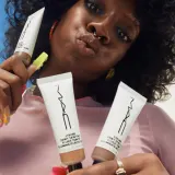 MAC Strobe Dewy Skin Tint Крем BB, оттенок MEDIUM DEEP — фото 5