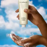 MAC Fresh Canvas Cream-To-Foam Cleanser Очищающий крем для лица, 30 мл — фото 6