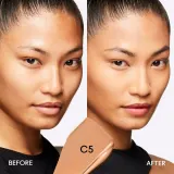 MAC Fix Fluid SPF 15 24HR Matte Foundation + Oil Control Тональный крем матирующий, оттенок C5 — фото 2
