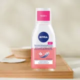 NIVEA двухфазное средство для снятия макияжа с глаз ухаживающее, для водостойкой туши и чувствительных глаз, с витамином C 125 мл — фото 5