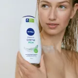 NIVEA Creme Aloe крем-гель для душа с алоэ, 750 мл — фото 2