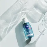 NIVEA экстрамягкое средство для снятия макияжа с глаз с гиалуроновой кислотой, 125 мл, деликатный лосьон для демакияжа глаз и туши — фото 3