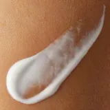 NIVEA разглаживающее молочко для тела, 250 мл — фото 4