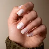 Miss Sophie's Frosted Pink наклейки для ногтей полупрозрачные розовые 1 шт — фото 3