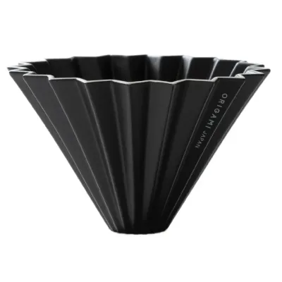 Керамический дриппер Origami Dripper M, черный