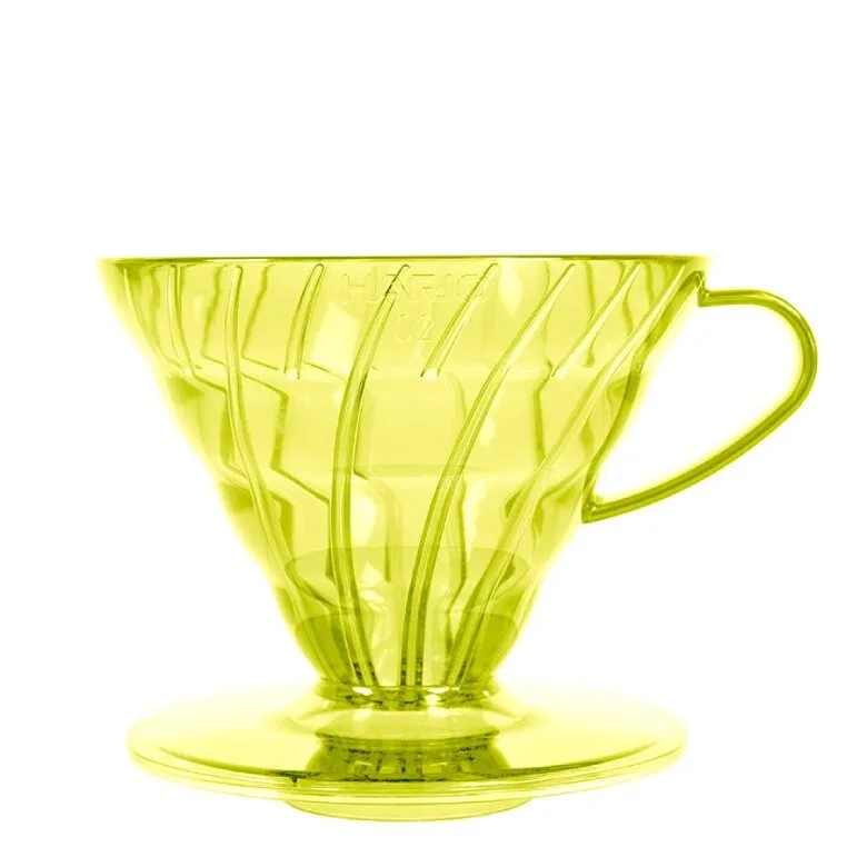 Пластиковый дриппер Hario V60-02 желтый Sunflower Yellow