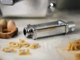 Насадка-раскатка для пасты Ankarsrum Lasagna с регулировкой толщины 0,6-4,8 мм для Assistent Original серебристая — фото 3