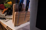 Магнитная подставка для ножей Artelegno Milano двойная, массив бука, 2 модуля по 20 см, клинок до 26,5 см — фото 3