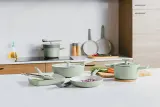 Кастрюля с крышкой BergHOFF Leo Balance 20 см 3,1 л, керамическое покрытие CeraGreen без PFAS, для индукции, зелёная — фото 3
