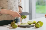 Нож для овощей и цитрусовых BergHOFF Leo Balance 11 см со встроенным цестером, антипригарное покрытие, с чехлом — фото 2