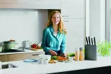 Набор ножей в подставке BergHOFF Leo Balance, 6 предметов, антипригарное покрытие, двусторонний вкладыш серый/шалфейный — фото 3