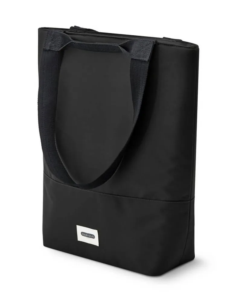 Термосумка Black+Blum Outdoor 16 л, 40 x 42 x 14 см, на молнии, длинные и короткие ручки, без BPA, чёрная