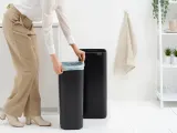 Мусорное ведро Brabantia Bo Touch Bin 30 л, сталь, Soft Touch, чёрное — фото 7