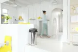 Мусорное ведро Brabantia Touch Bin 60 л блестящая сталь — фото 3