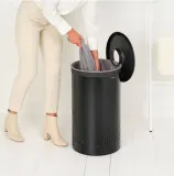 Корзина для белья Brabantia 60 л, чёрная матовая, с хлопковым мешком — фото 2