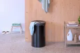 Корзина для белья Brabantia 60 л, чёрная матовая, с хлопковым мешком — фото 5