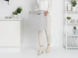 Накладная корзина для белья Brabantia 35 л, серая, полиэстер и хлопок — фото 2