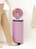 Мусорное ведро с педалью Brabantia NewIcon 30 л, нержавеющая сталь, розовое — фото 3