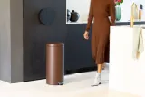 Мусорное ведро с педалью Brabantia NewIcon 30 л, нержавеющая сталь, коричневое — фото 5