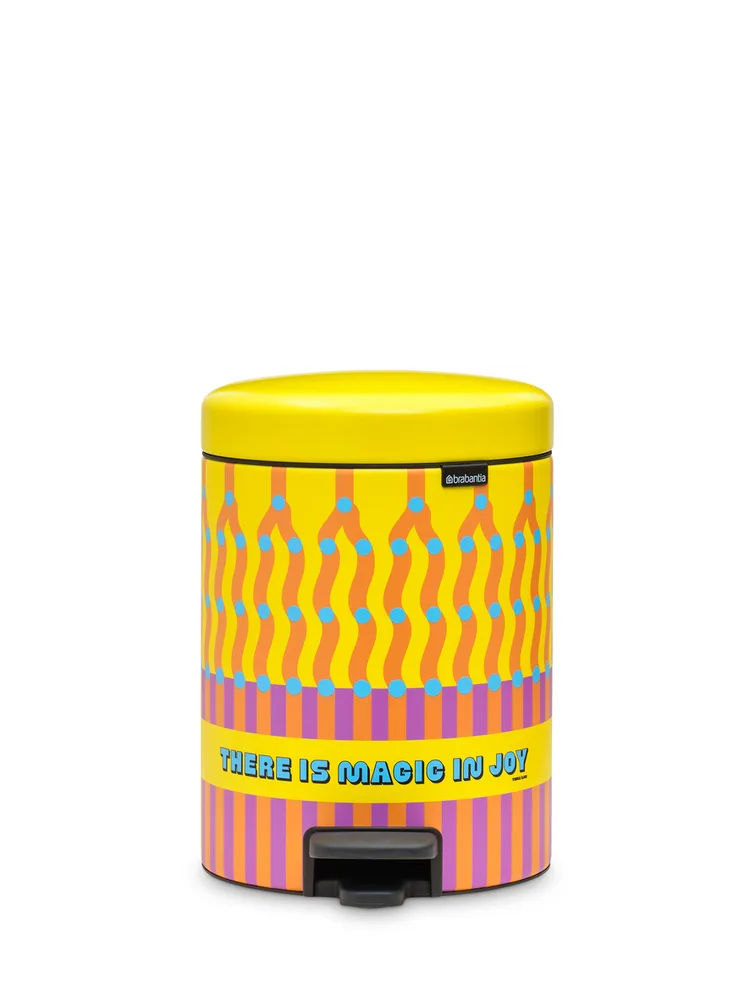 Мусорное ведро с педалью Brabantia NewIcon 5 л Yinka Ilori разноцветное