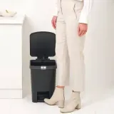 Мусорное ведро с педалью Brabantia StepUp 25 л тёмно-серое — фото 5