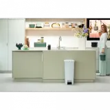 Мусорное ведро с педалью Brabantia StepUp 40 л светло-серое — фото 3