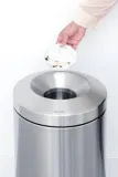 Самогасящееся мусорное ведро Brabantia 30 л, матовая сталь, серебристое — фото 3