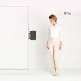 Настенное мусорное ведро Brabantia Newicon 3 л матовое чёрное — фото 6