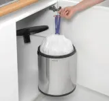 Встраиваемое в шкаф мусорное ведро Brabantia De Luxe 15 л, глянцевая сталь, серебристое — фото 2