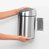 Мусорное ведро Brabantia Touch Bin 3 л платиновый, матовая сталь — фото 4