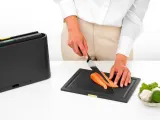 Набор из 4 досок для нарезки Brabantia Tasty+ Dark Grey, 21 x 30 см, с чехлом и подставкой под телефон или планшет — фото 5