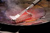 Щётка для гриля без щетины GEFU BBQ 44 см, стальные спирали и скребок — фото 4