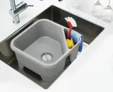 Таз для мытья посуды Joseph Joseph Duo с пробкой и отсеком для губки, 34 x 34 x 17 см, серый — фото 2