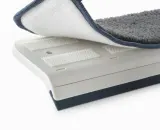 Стеклоочиститель для окон и стёкол Joseph Joseph CleanTech серый — фото 5