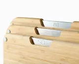 Набор разделочных досок Joseph Joseph Nest Bamboo, 3 шт. со стойкой, бамбук и нержавеющая сталь, бежевый — фото 2