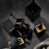 Стакан для ванной Kela Cube с нескользящими ножками, полирезин под дерево, чёрный — фото 3