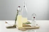 Бутылка стеклянная Kilner Clip Top Bottles 1 л, с бугельной пробкой, прозрачная — фото 2