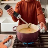 Блендер погружной беспроводной KitchenAid GO 5KHBRV00BM без аккумулятора, стакан 1 л, ножка 18 см, чёрный — фото 3