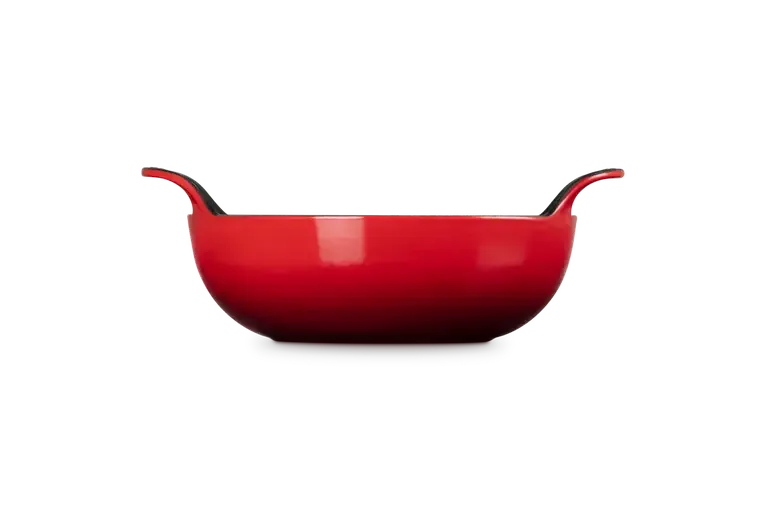 Чугунное блюдо Le Creuset Balti Dish 24 см, 2,7 л, эмалированное, вишнёвое